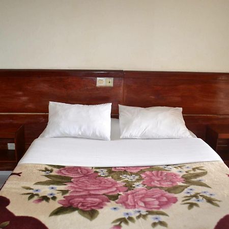 Hotel Le Diplomate Yaoundé エクステリア 写真